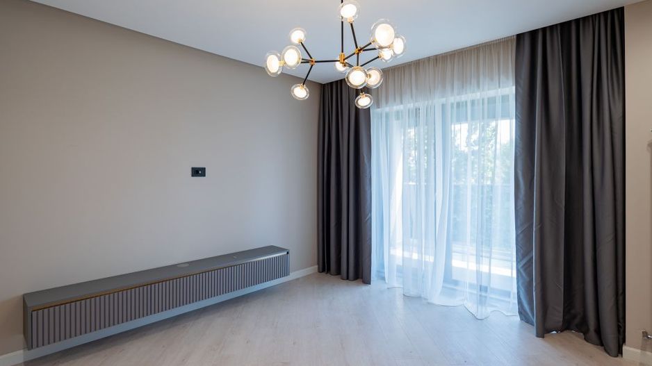 Apartament 3 camere Mamaia - zona Centrala | 90 mp | totul nou, prima utilizare - Poză 3