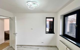 Două corpuri de casă | Birouri / Locuire | Curte 189mp| Șoseaua Alexandriei - Poză 5