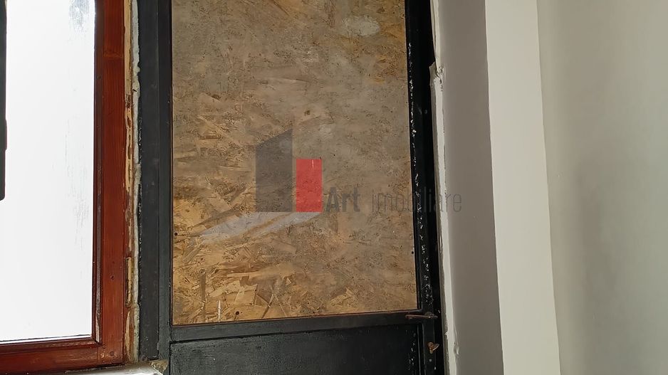 Vila  de inchiriat recent renovata - Poză 36