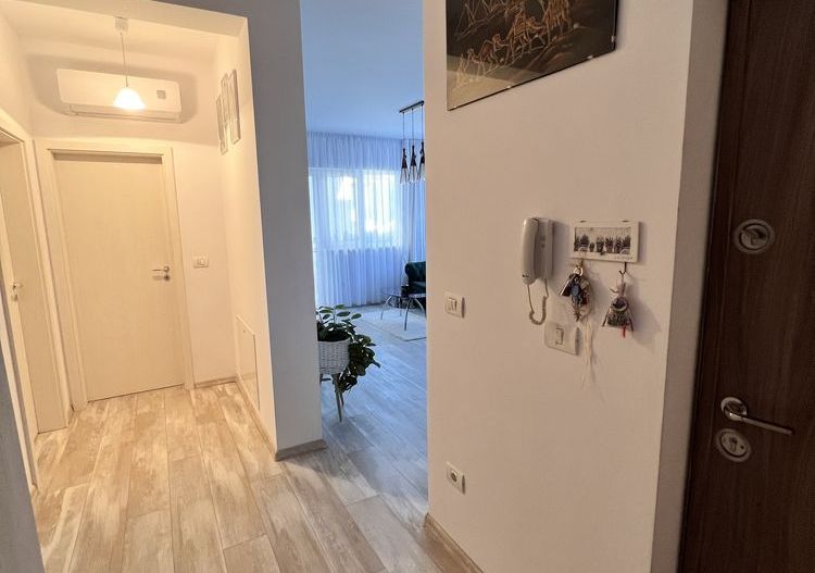 Giroc-Esso | 3 Camere | 2Locuri de parcare | Mobilat si utilat | Gradina proprie - Poză 2
