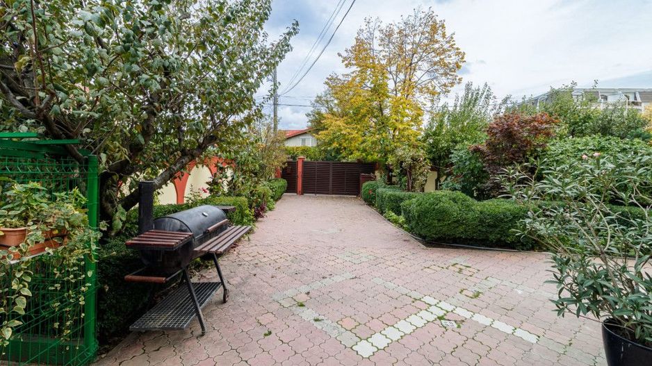 Vilă individuală cu piscină, garaj dublu • teren 766 mp • Popești-Leordeni - Poză 7