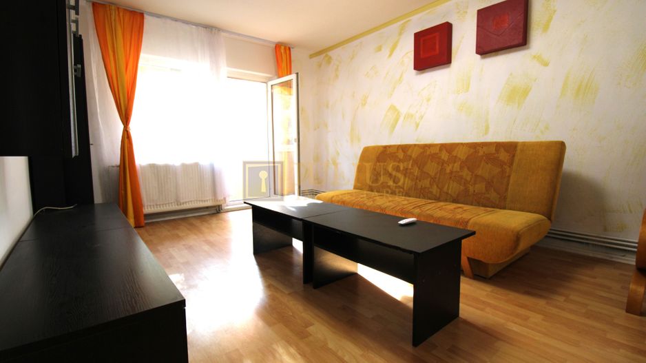 Apartament cu 3 camere, Bucovina-Torontalului - Poză 1