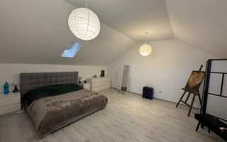 Casă / Vilă cu 3 camere de vânzare în Berceni - Poză 8