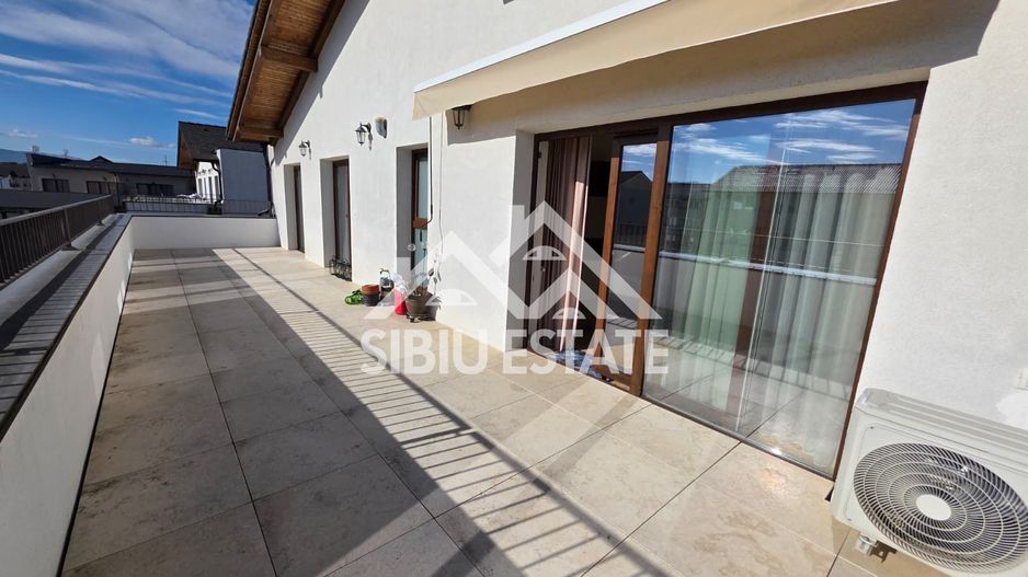 Apartament 4 camere cu terasa si pod, mobilat utilat - Poză 9