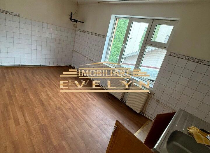 Clădire de vânzare – Aproximativ 406 mp utili, Zona Centrală - Poză 7