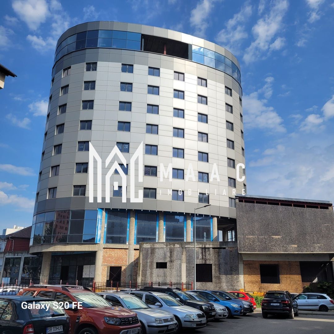 Spațiu comercial de vânzare | Sibiu, Central | 8.800 mp utili - Poză 1