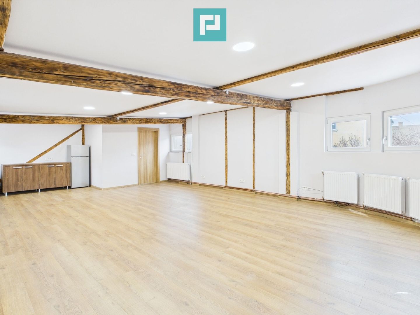 Spațiu ultracentral de 51 mp - Poză 2