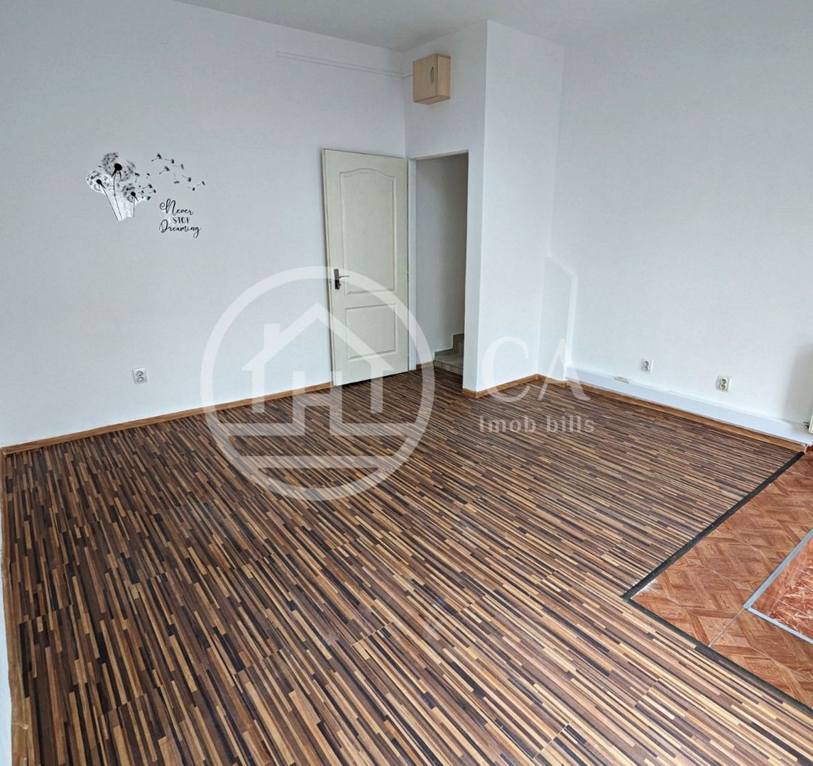 Spațiu comercial de închiriat cu 1 camera, zona ultracentrală, Oradea - Poză 1