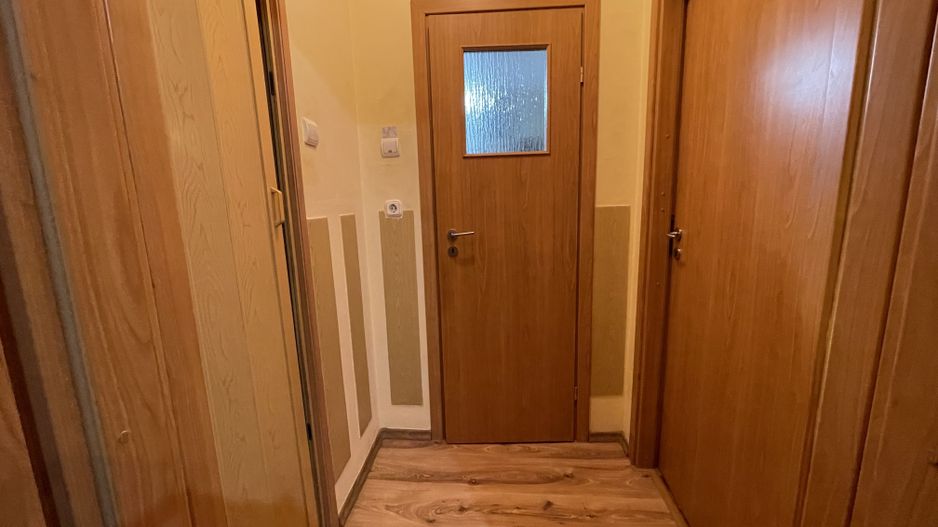 Apartament 2 camere,bloc reabilitat in zona -Torontalului - Poză 10