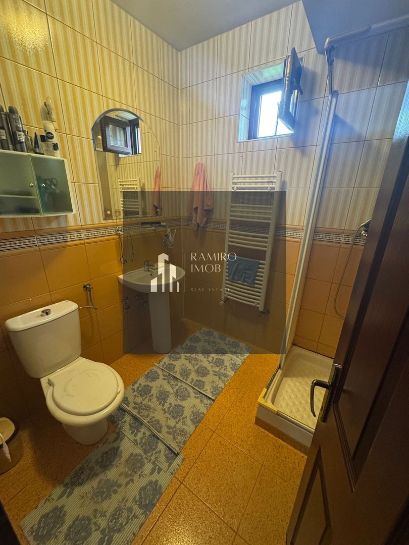 Casa de închiriat 7 camere Sector 4, ideal pentru clinica, gradinita - Poză 30