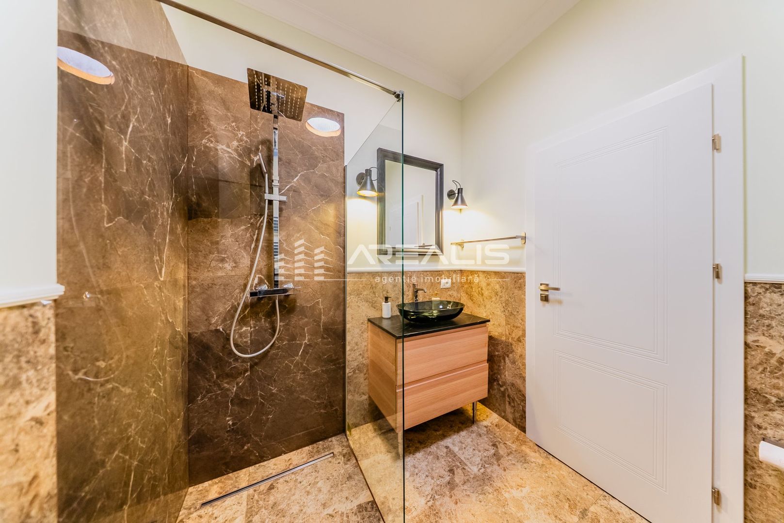 ÎNCHIRIAT!!! Apartament 2 camere, ultracentral, REZERVAT - Poză 6