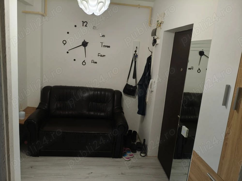 Garsonieră 42 mp, centrală proprie, parcare subterană, Titan - Poză 1