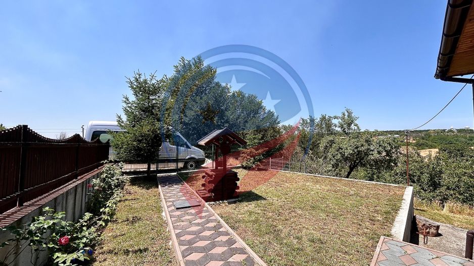 Vila cu 6camere de vanzare in Carcea/Dolj - Poză 3