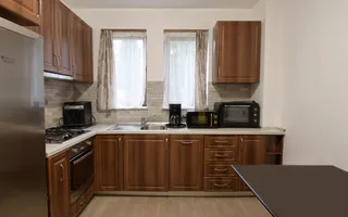 Casa cu 5 camere de inchiriat, zona Becas - Poză 18