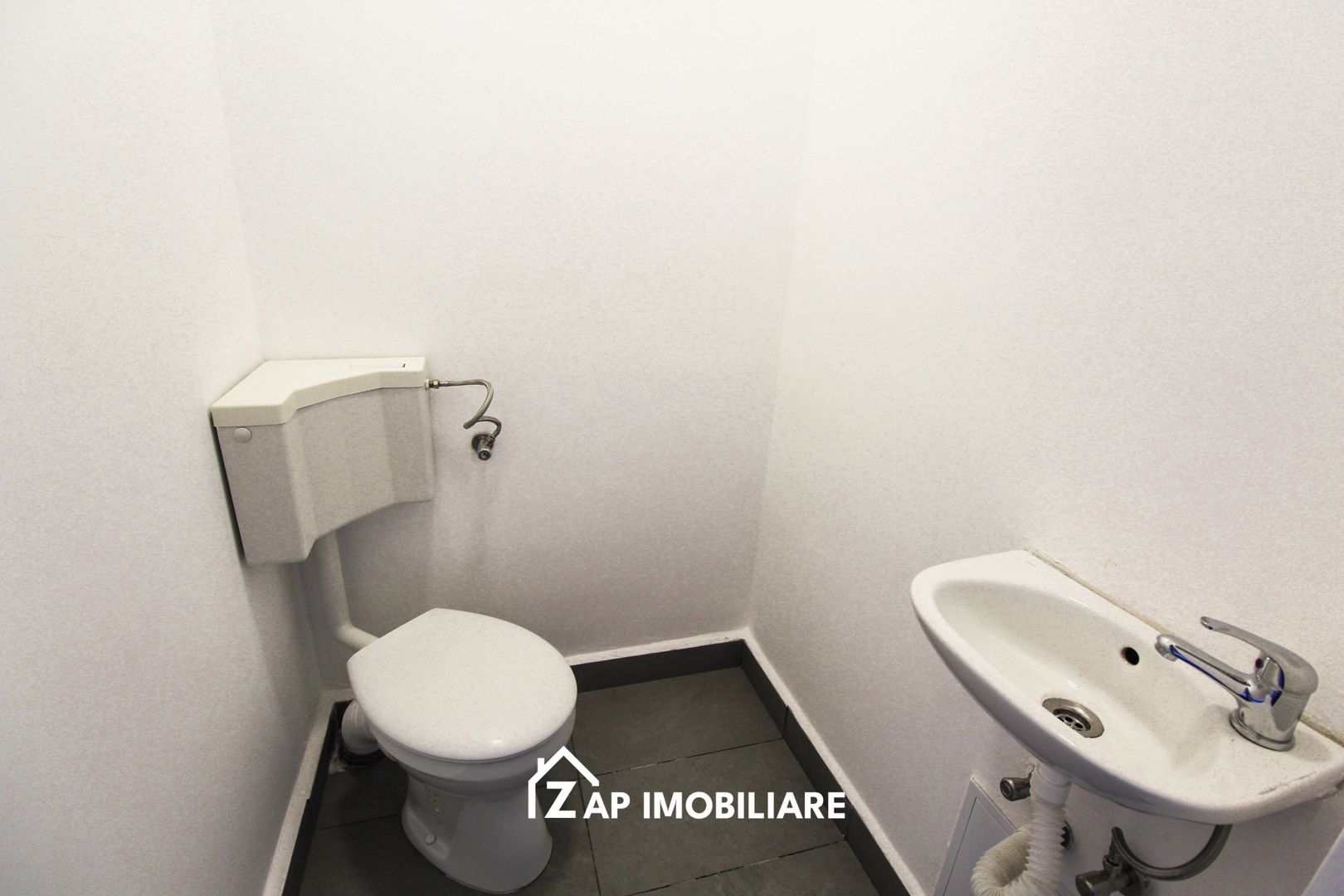 Spatiu de Birouri 100 mp - Renovat - Poză 16