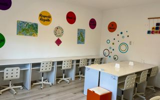 Casa De Inchiriat Pretabila Pentru Birouri, 6 Camere, Zona Centru - Poză 2