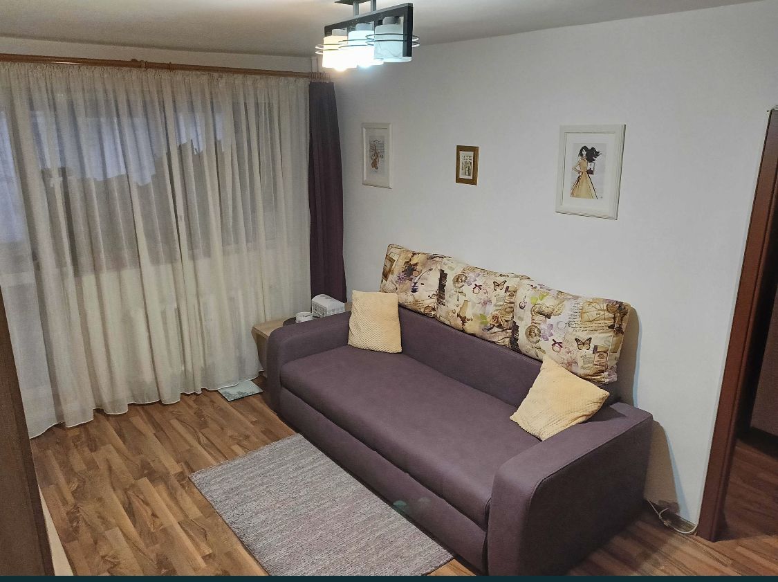 Apartament de vanzare 2 camere zona Abator - Poză 1