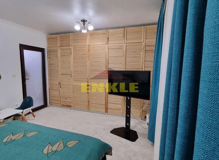 De vânzare apartament cu 3 camere, zona Primăverii - Poză 3