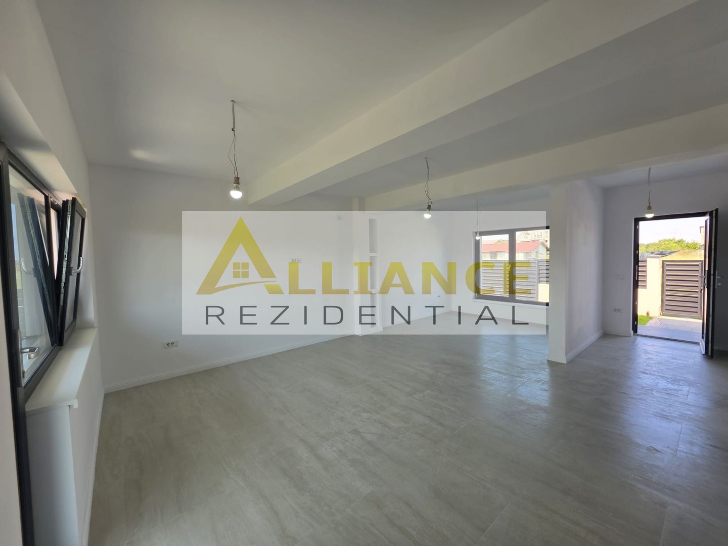 Vila 4 Camere | Curte amenajata - Poză 8