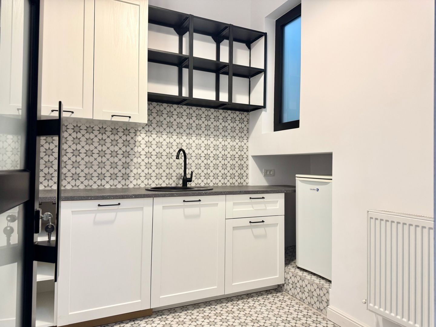 Apartament 3 camere modern, nemobilat, locuință/birou - Poză 10