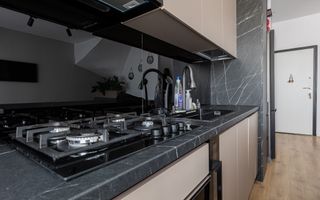 De Vanzare Apartament 3 Camere de Lux, pe 2 Nivele, Sebastian sect.5 - Poză 8