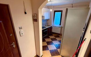 2 Camere Renovat - Etaj 1 - Zona Podu Ros - Poză 11
