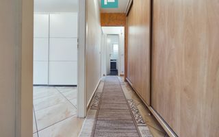 Apartament cu 3 camere în Alfa - Poză 8