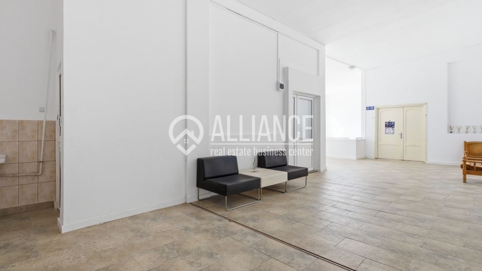 FALEZA NORD cladire multifunctionala 4600 mp cu acces din Bdul Mamaia! - Poză 6