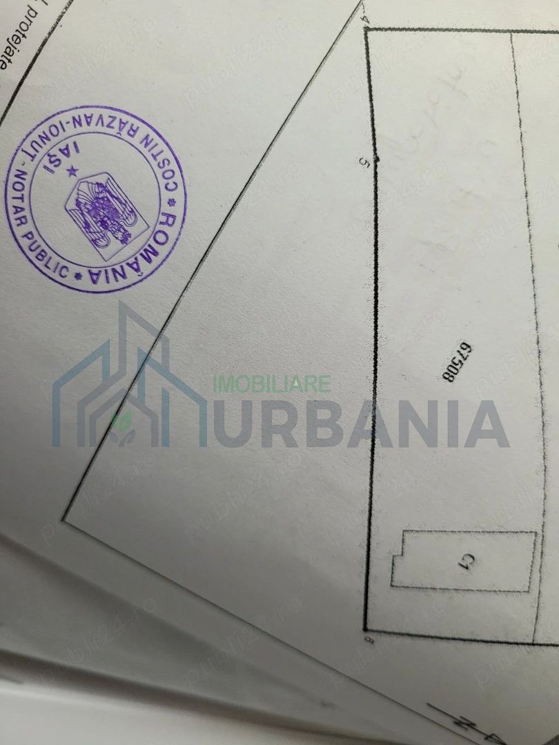 Casă de vânzare în Tăutești, la 14 km de Rond Copou, Breazu - Poză 1