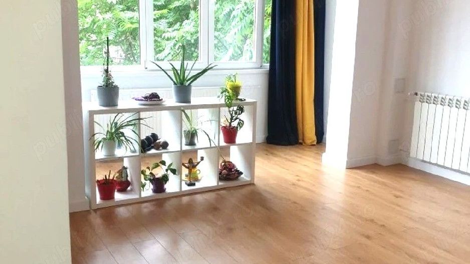 Vanzare Garsoniera 42mp Vitan Mall/ Metrou Dristor Etaj 2/4 Potențial 2 Camere - Poză 1