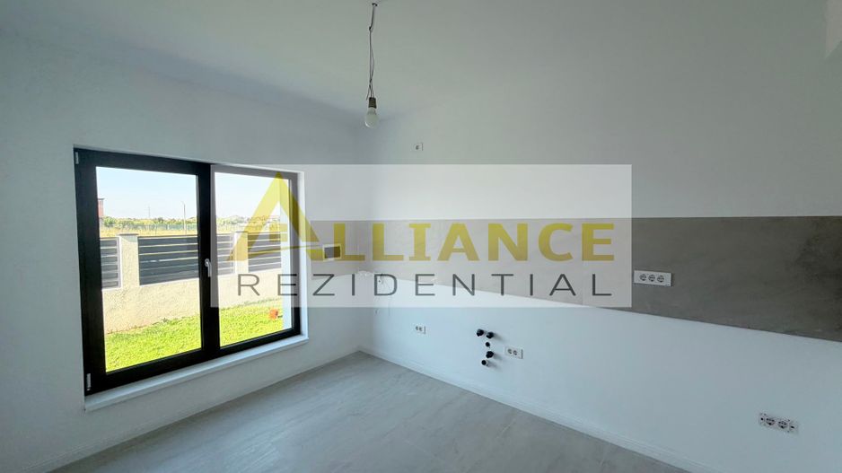 Casa Individuala 4 camere - 3 bai - 335mp teren - Poză 7