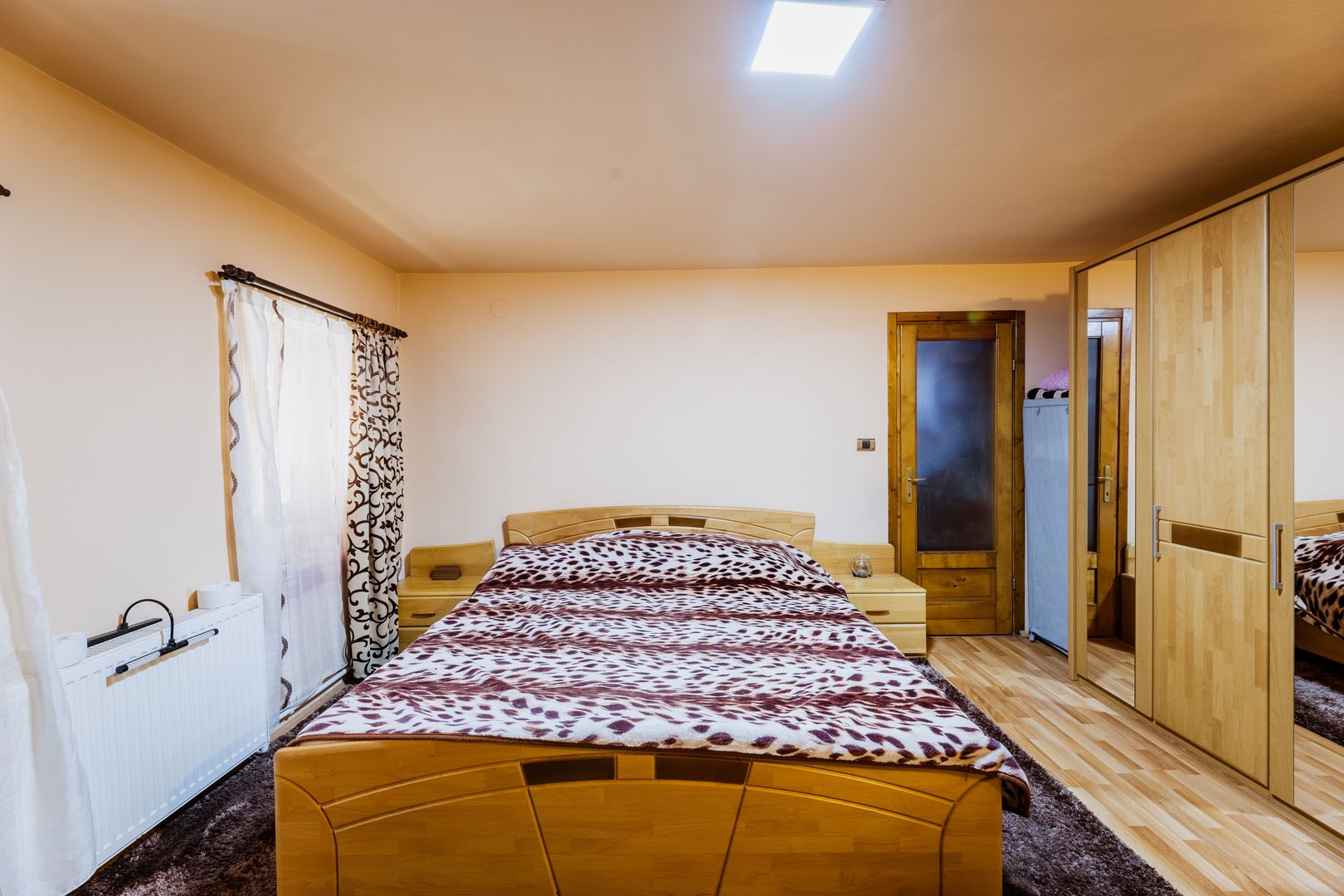 Apartament ultracentral ideal pentru investiții - Poză 7
