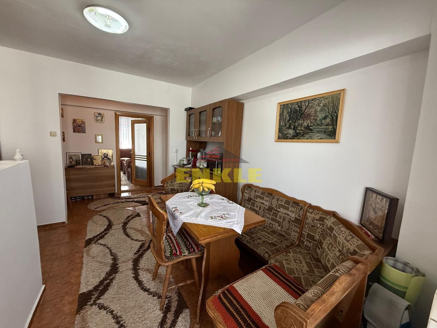 Apartament spațios de vânzare – Zona Școala 16 - Poză 4