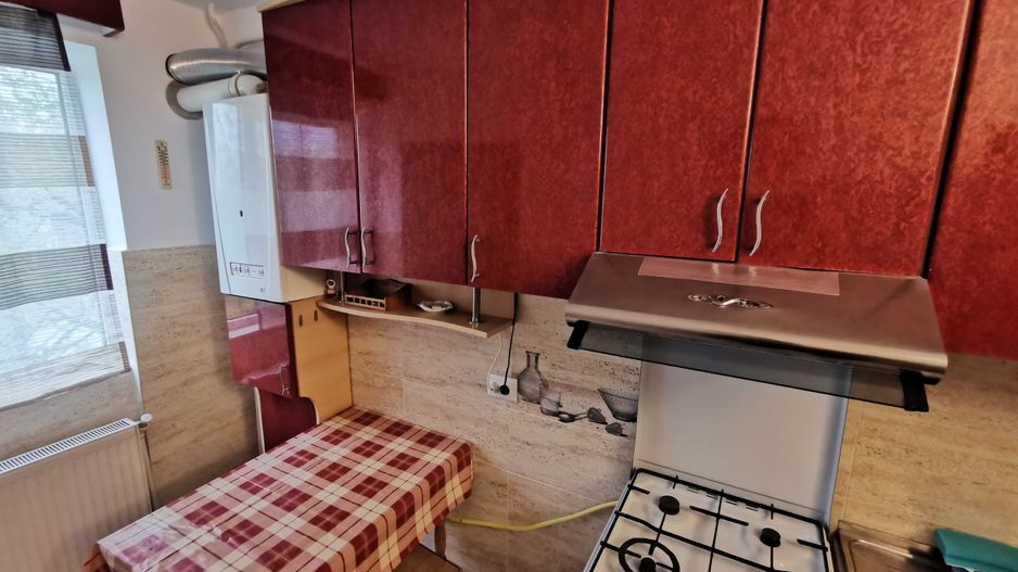 Apartament 3 camere decomandate de inchiriat – complet mobilat si utilat - Poză 4