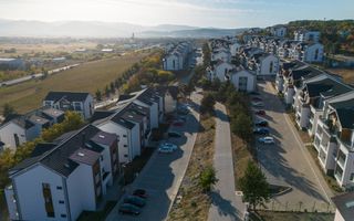 Penthouse 6 camere, 3 bai, dressing, finisat la alb (NCL-COL-ap.39) - Poză 1