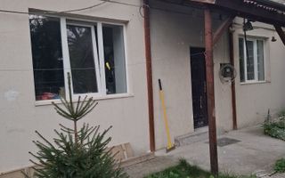 Vand casa  3 camere central - Poză 5