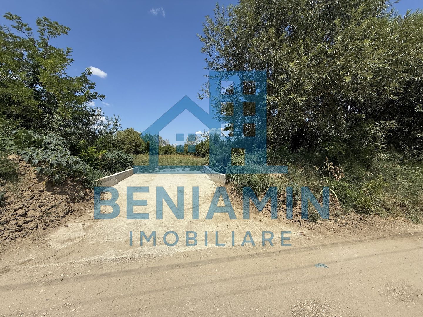 Parcele de teren 500mp-Leamna-Apa-Curent -rate - Poză 4