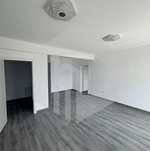 Apartament-3 Camere | 63mpu | La cheie | Intabulat | Gradina | Parter - Poză 4