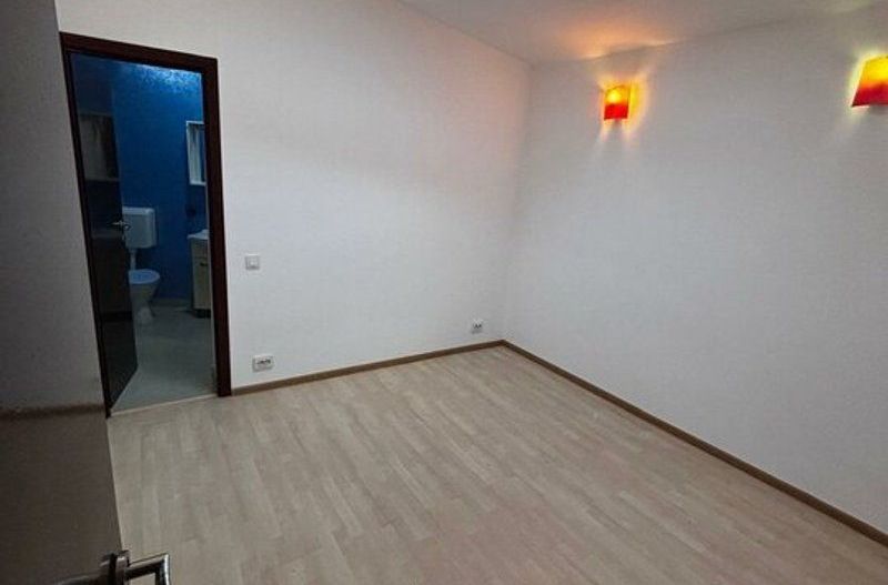 Casa singur curte Toporasi Cladova - Poză 9