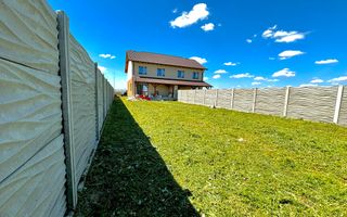 Duplex  cu 4 camere si teren generos , Sacalaz - Poză 2