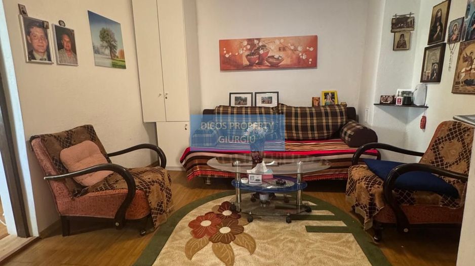 Casă cu garaj și anexe, teren 397 mp – Șoseaua Bălănoaiei - Poză 5