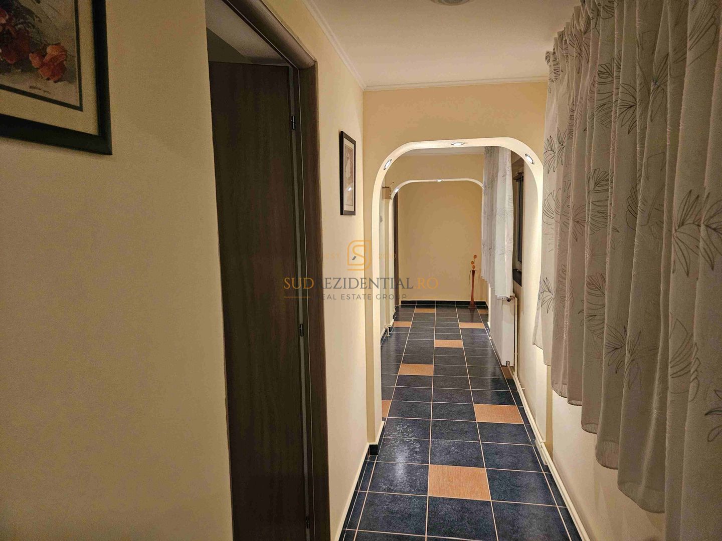 Casa indviduala cu 4 camere si teren generos - Jilava, Str. Garii - Poză 4