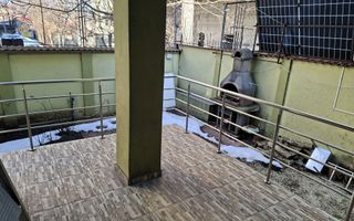 Vila cu 10 camere, destinatie rezidentiala / birouri - Poză 8