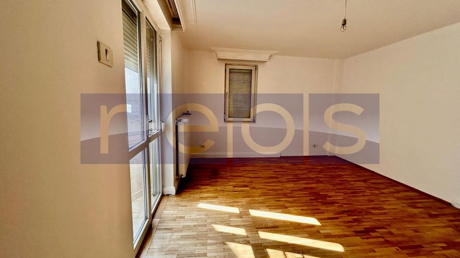 VANZARE 5 CAMERE | CURTE SUPERBA | FUNDENI | - Poză 23