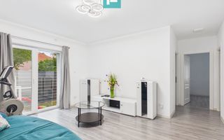 Apartament cu 3 camere si curte in Alfa - Poză 1