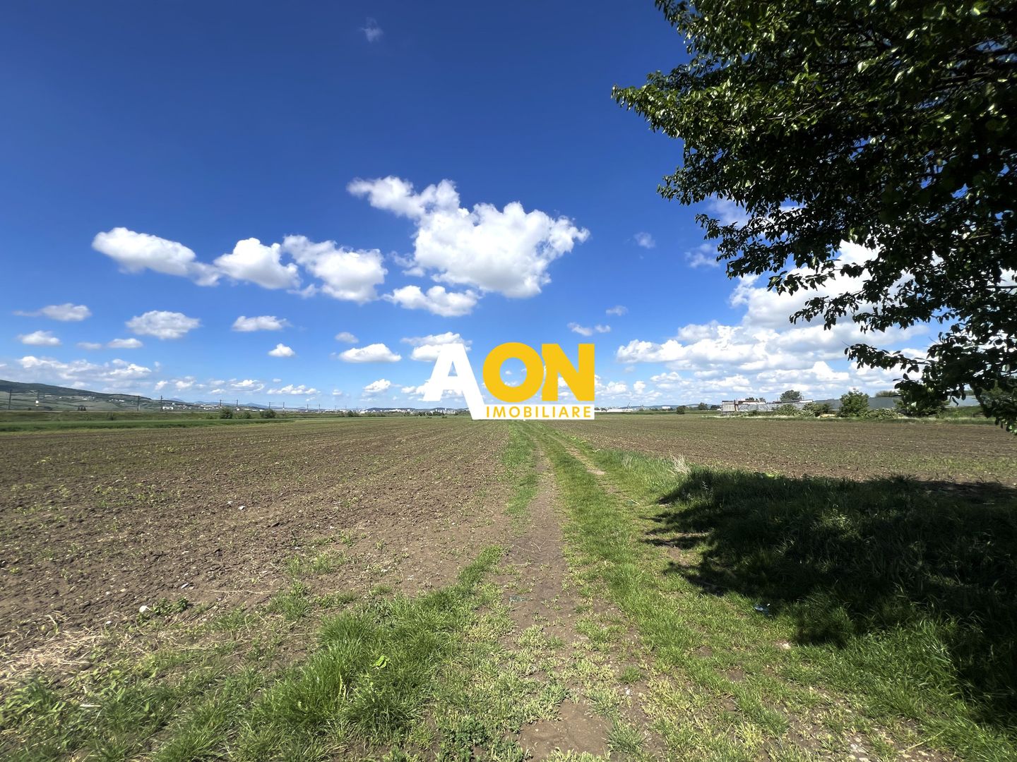 Teren Mixt Industrial de vanzare, 4660mp,  deschidere 41ml - Poză 5