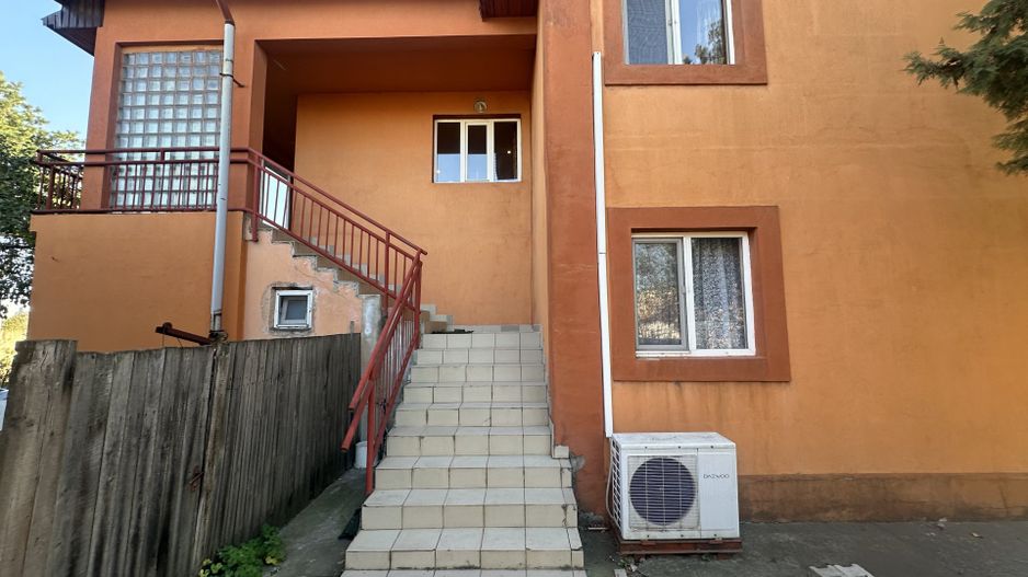 PANTELIMON, APARTAMENT-VILA 1E+M 230 MP, CURTE 516 MP! - Poză 7