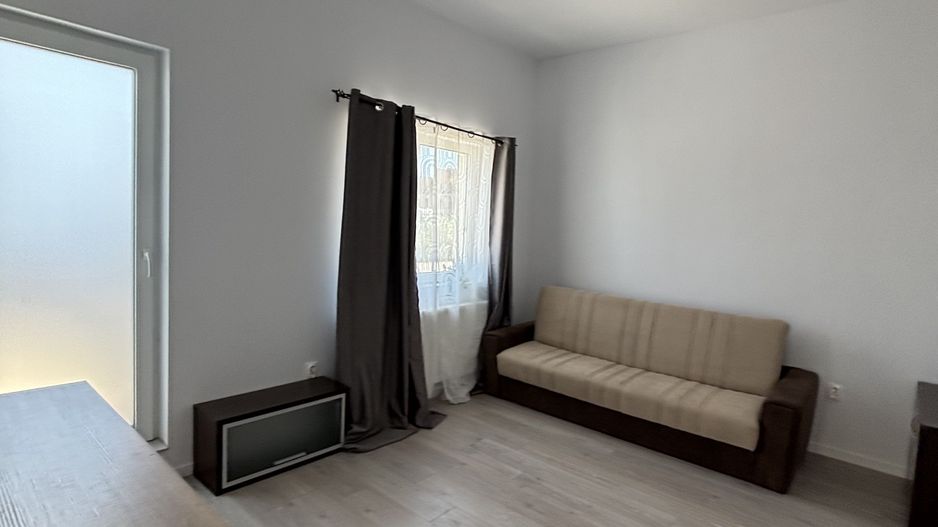 Apartament 1 camere a în Giroc - Poză 1