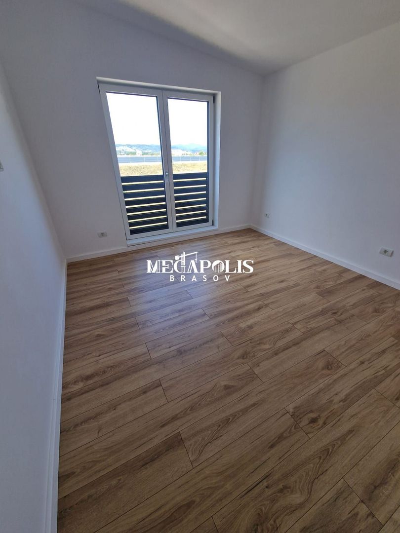Duplex 4 Camere | 125mp Utili | Predare 2025 | TVA inclus | Râșnov - Poză 16