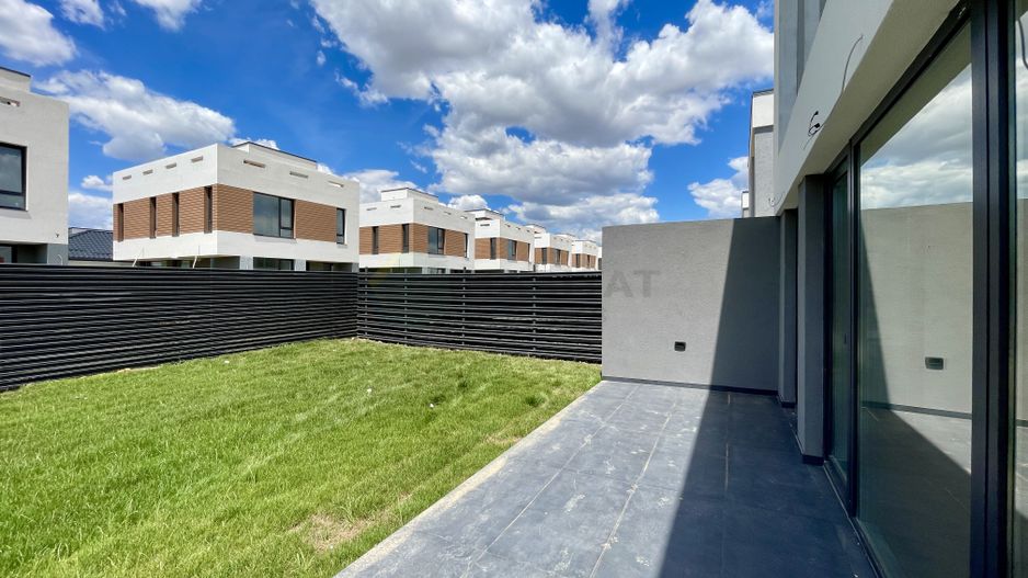 Vila Individuala 5 camere Tunari - Poză 22